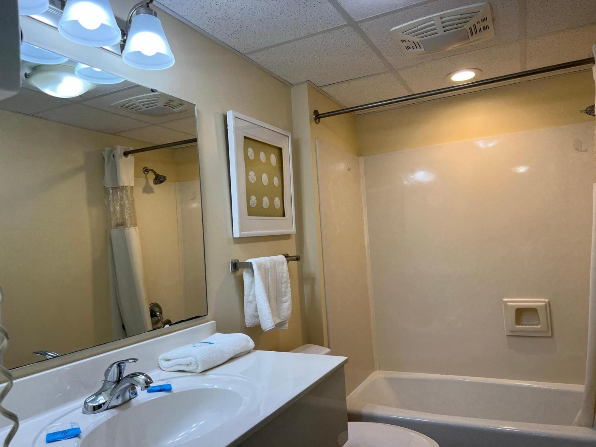 2501 S Ocean Blvd, 0811 - Ocean Front Sleeps 6 Villa Myrtle Beach Exteriör bild