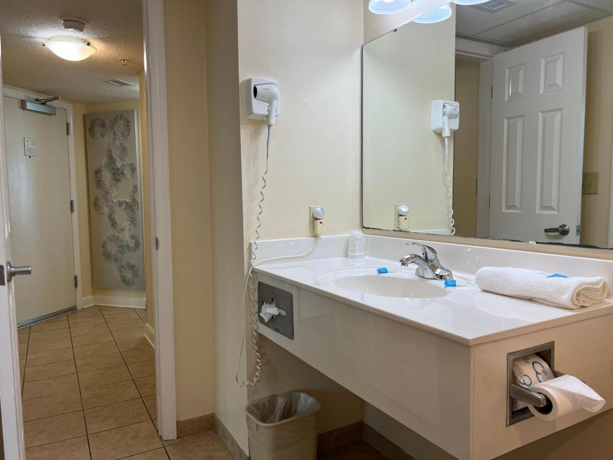 2501 S Ocean Blvd, 0811 - Ocean Front Sleeps 6 Villa Myrtle Beach Exteriör bild