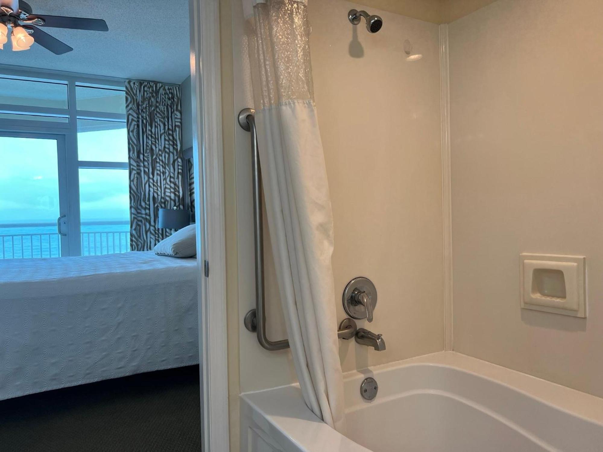 2501 S Ocean Blvd, 0811 - Ocean Front Sleeps 6 Villa Myrtle Beach Exteriör bild